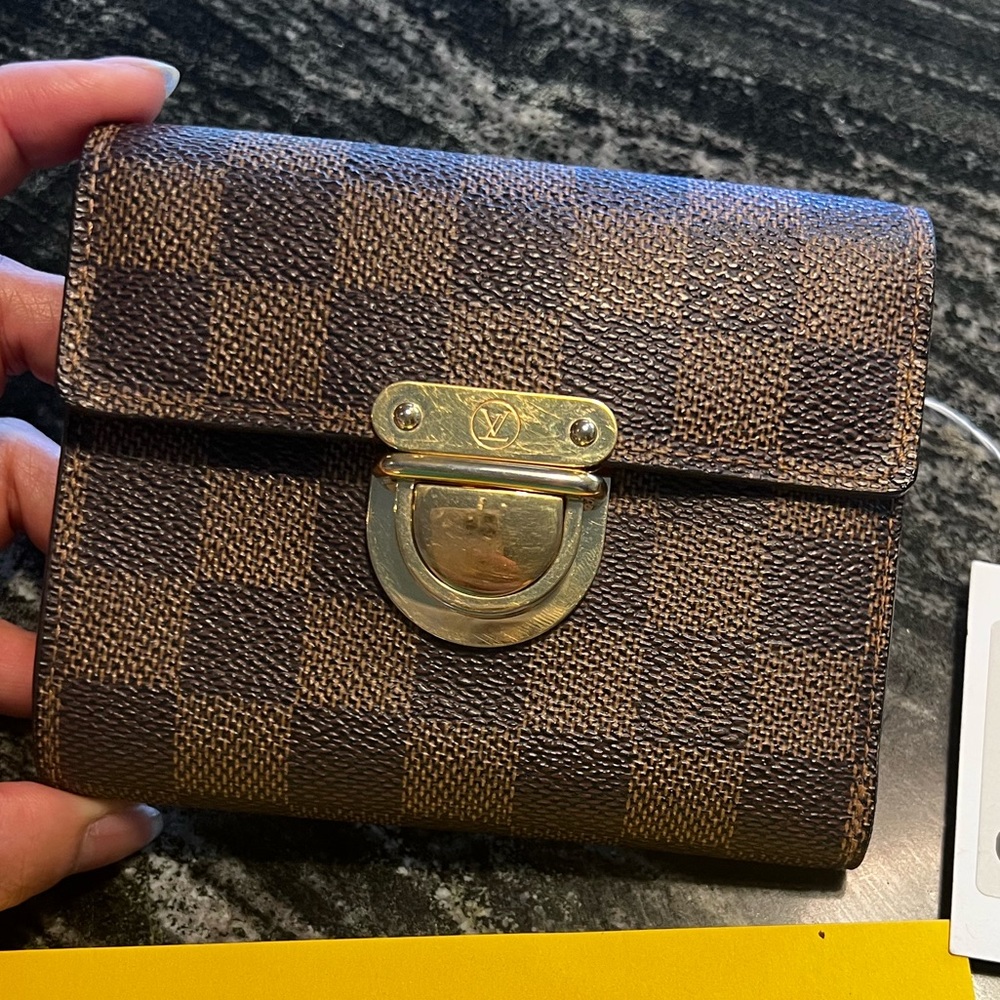 Kisslock wallet Damier Ebene